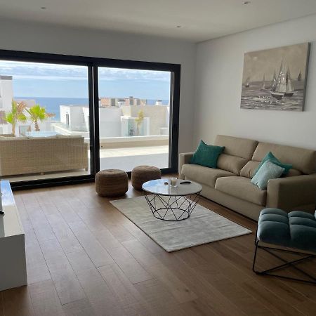 Modern 2 Beds Apartment In Alcaidesa Exteriör bild